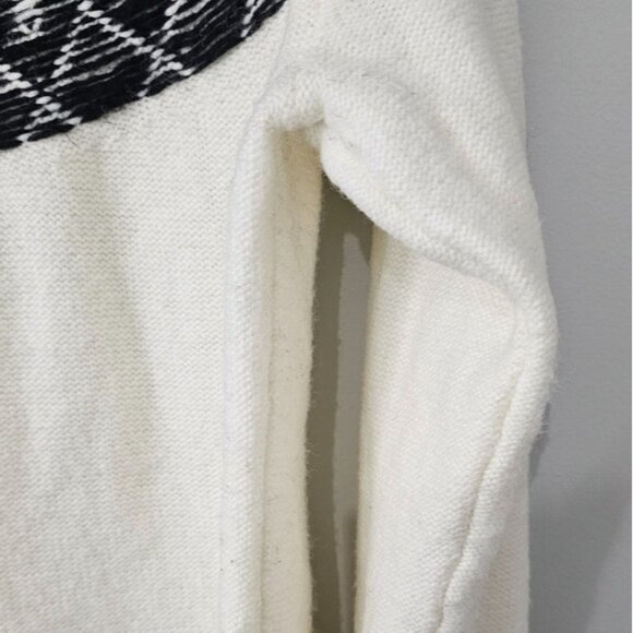Talbots Fair Isle Sweater Lp Black White Fuzzy Nordick Ski Soft Wool Blend - Picture 3 of 11